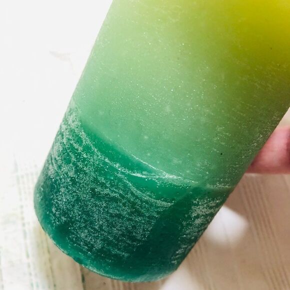 ‎Handcrafted Timber Scented Candle (Green) - Picture 7 of 7